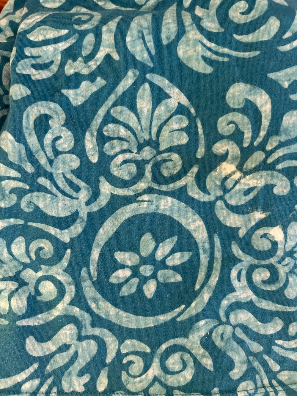 Women’s batik print top - Picture 3 of 3